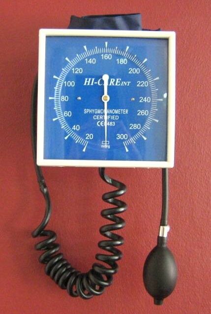 BP Meter Aneroid W/M Square Swivel